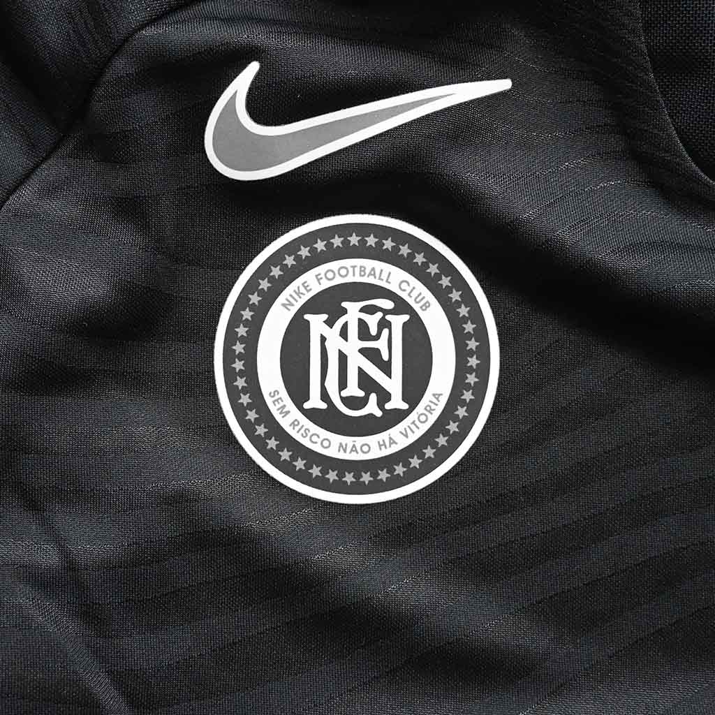 Nike F.C. Dri-FIT Training Top Sem Risco Nao Ha Victoria